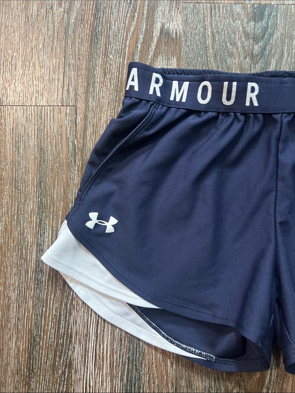 Under Armour Navy and White Women’s Athletic Shorts - Picture 3 of 5
